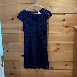 Lilly Pulitzer navy lace dress. Great condition worn one time